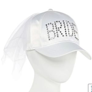 Bridal Baseball Hat With Veil NWT